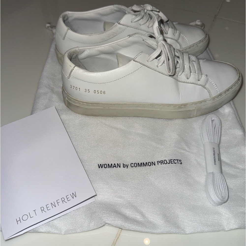 Common Projects Women's White Leather Shoes 35